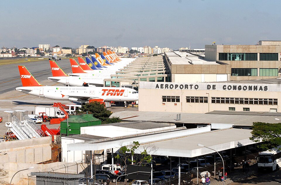 locação de caçamba em Aeroporto